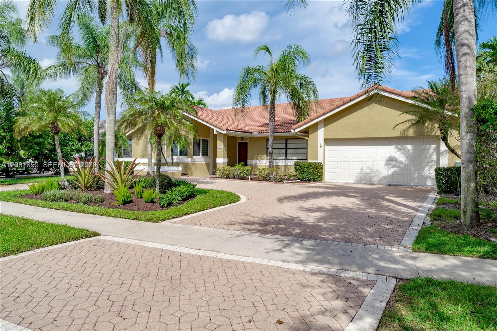 360 NW 107th Ave # 360, Plantation FL 33324 photo 4
