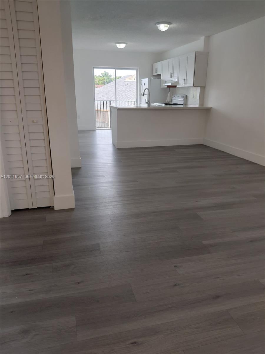 5435 W 24th Ave # 63, Hialeah FL 33016 photo 3