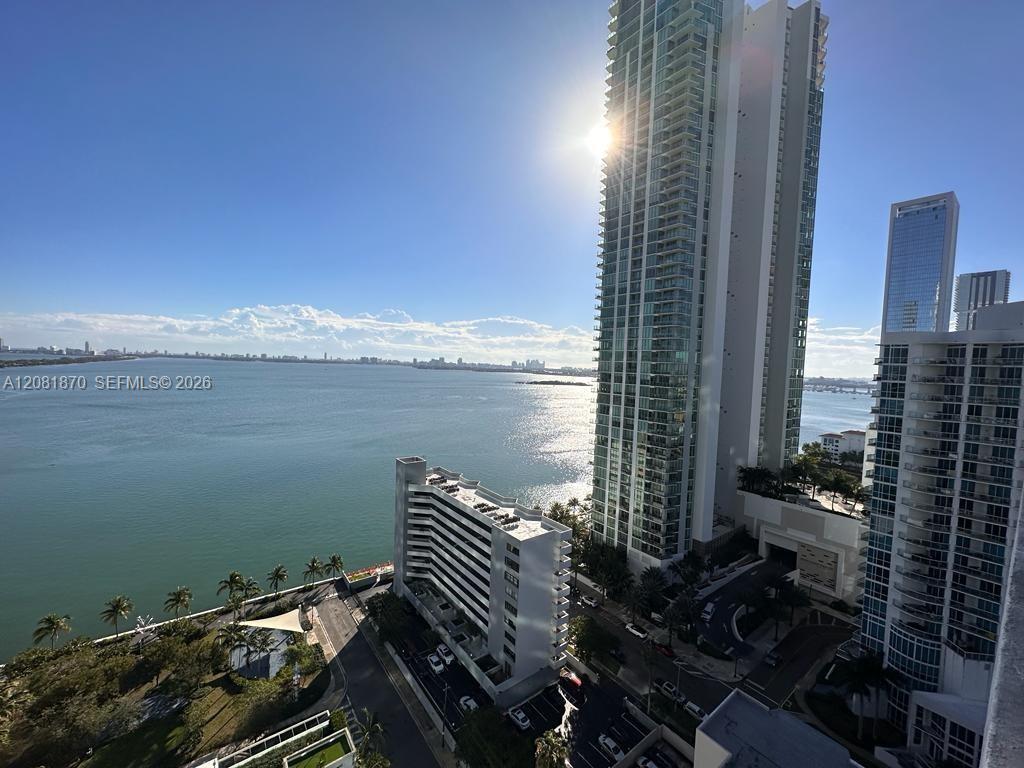 480 NE 31st St # 4601, Miami FL 33137 photo 2