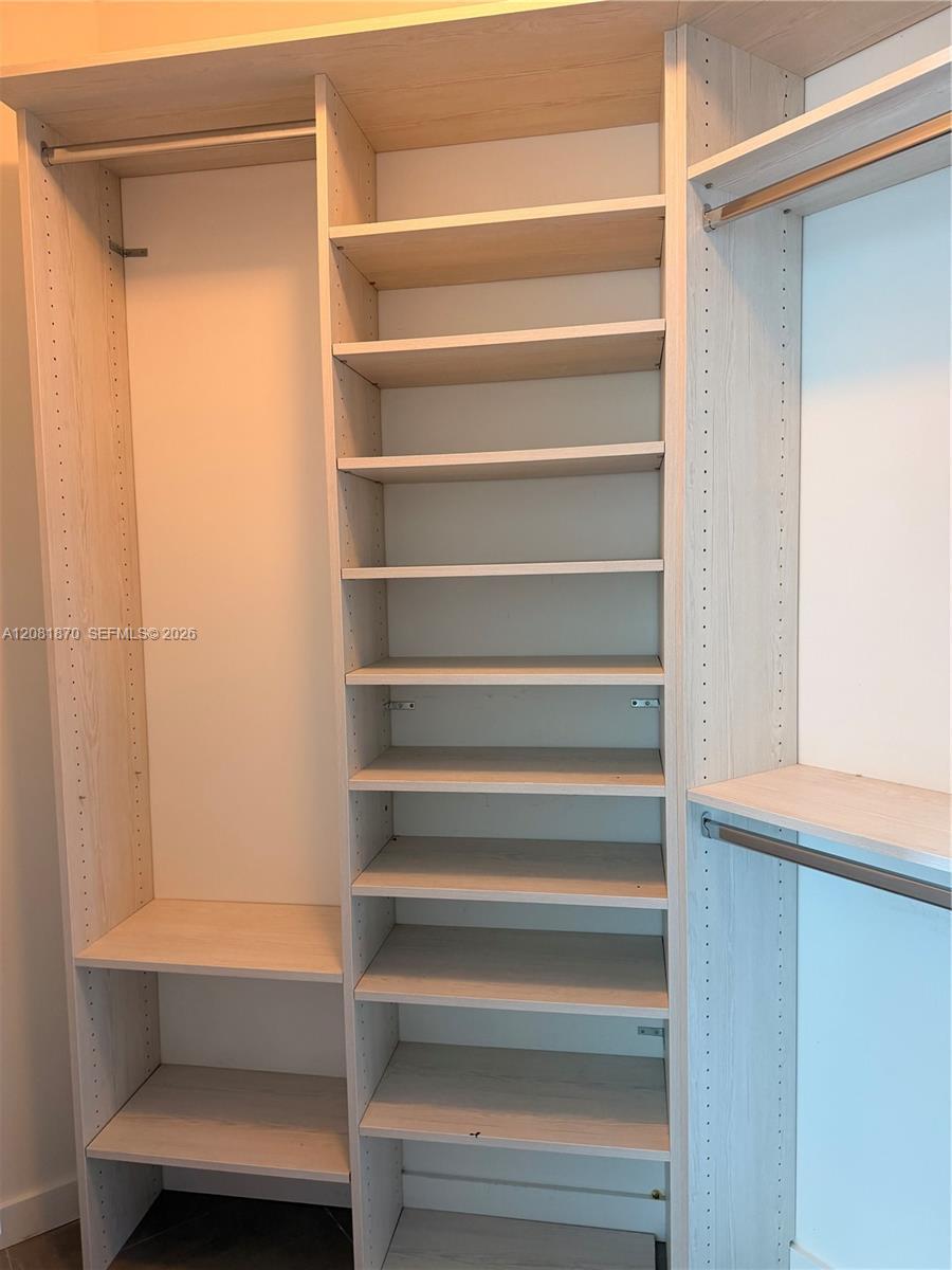 480 NE 31st St # 4601, Miami FL 33137 photo 5