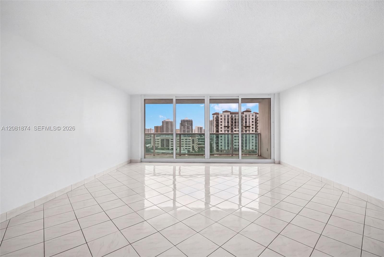 100 Bayview Dr # 1428, Sunny Isles Beach FL 33160 photo 5