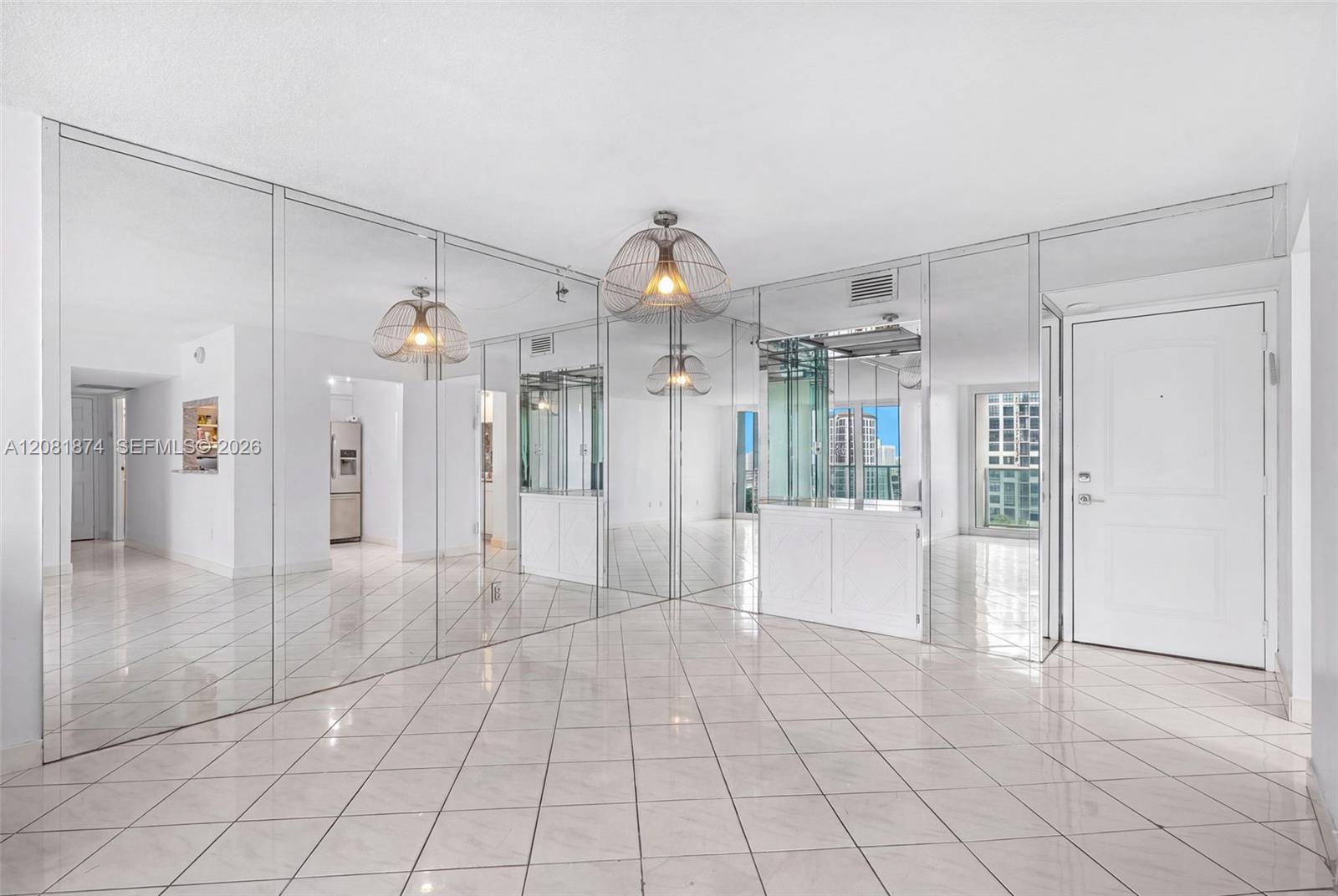 100 Bayview Dr # 1428, Sunny Isles Beach FL 33160 photo 4