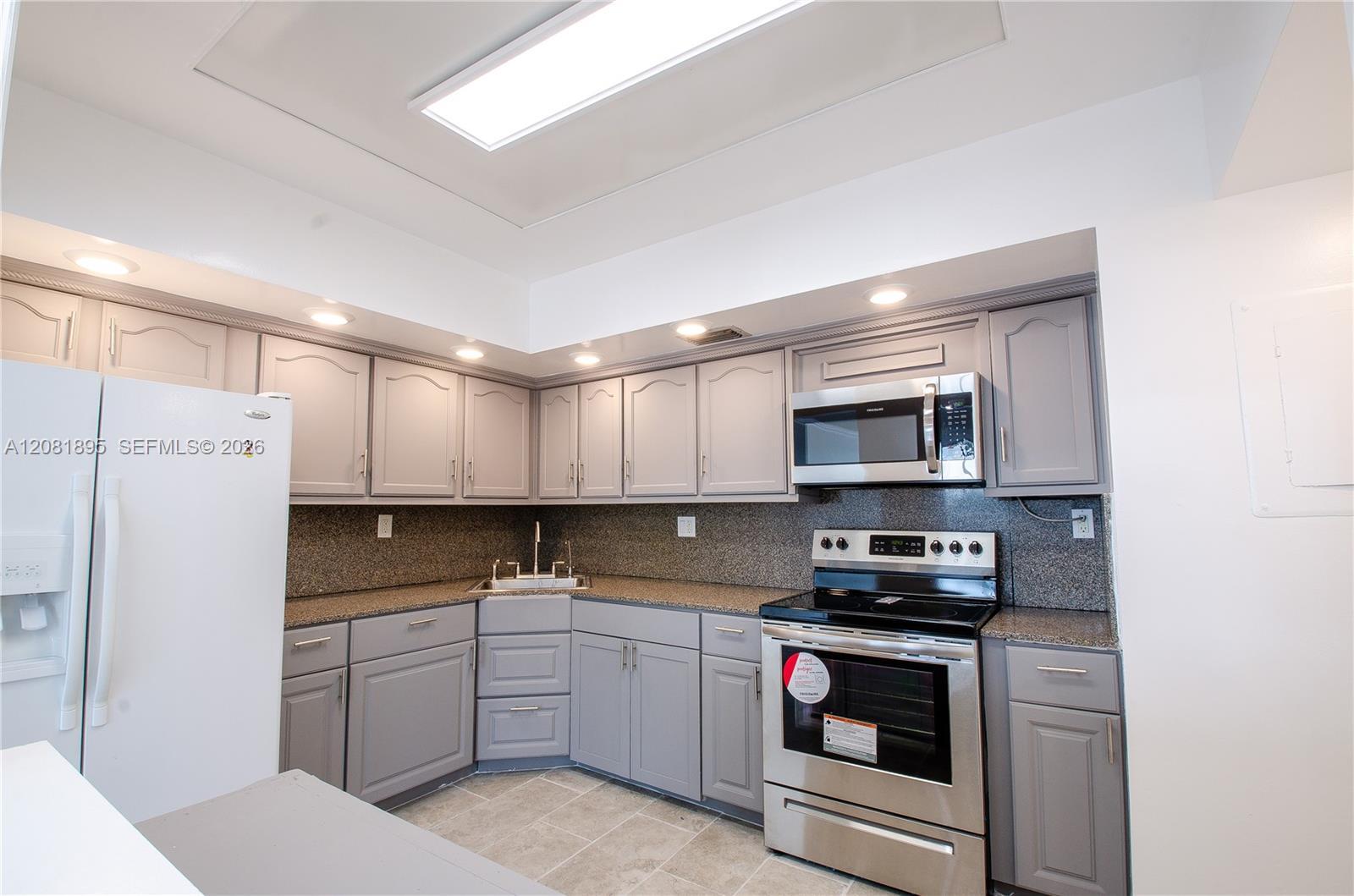 2150 Sans Souci Blvd # B305, North Miami FL 33181 photo 2