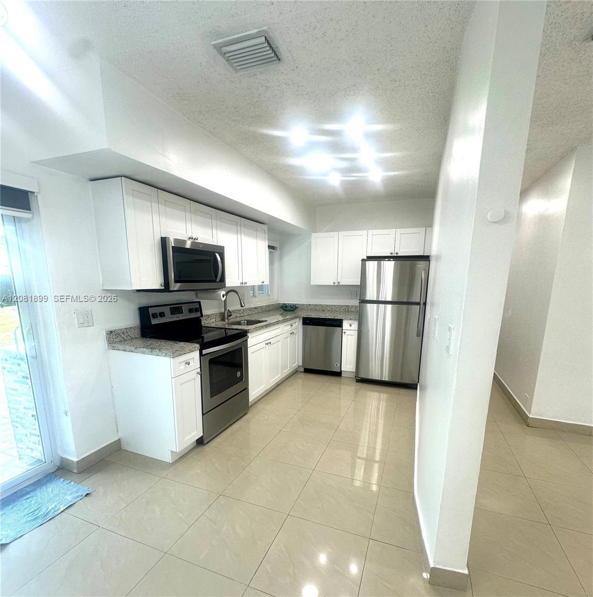 6605 W 6th Ave # 0, Hialeah FL 33012 photo 5