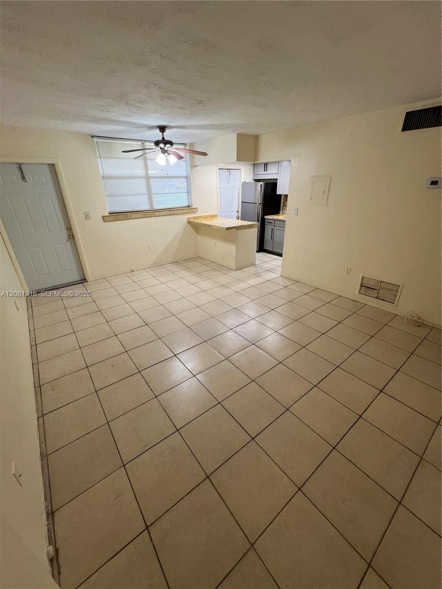 1515 NE 125th Ter # 407, North Miami FL 33161 photo 3