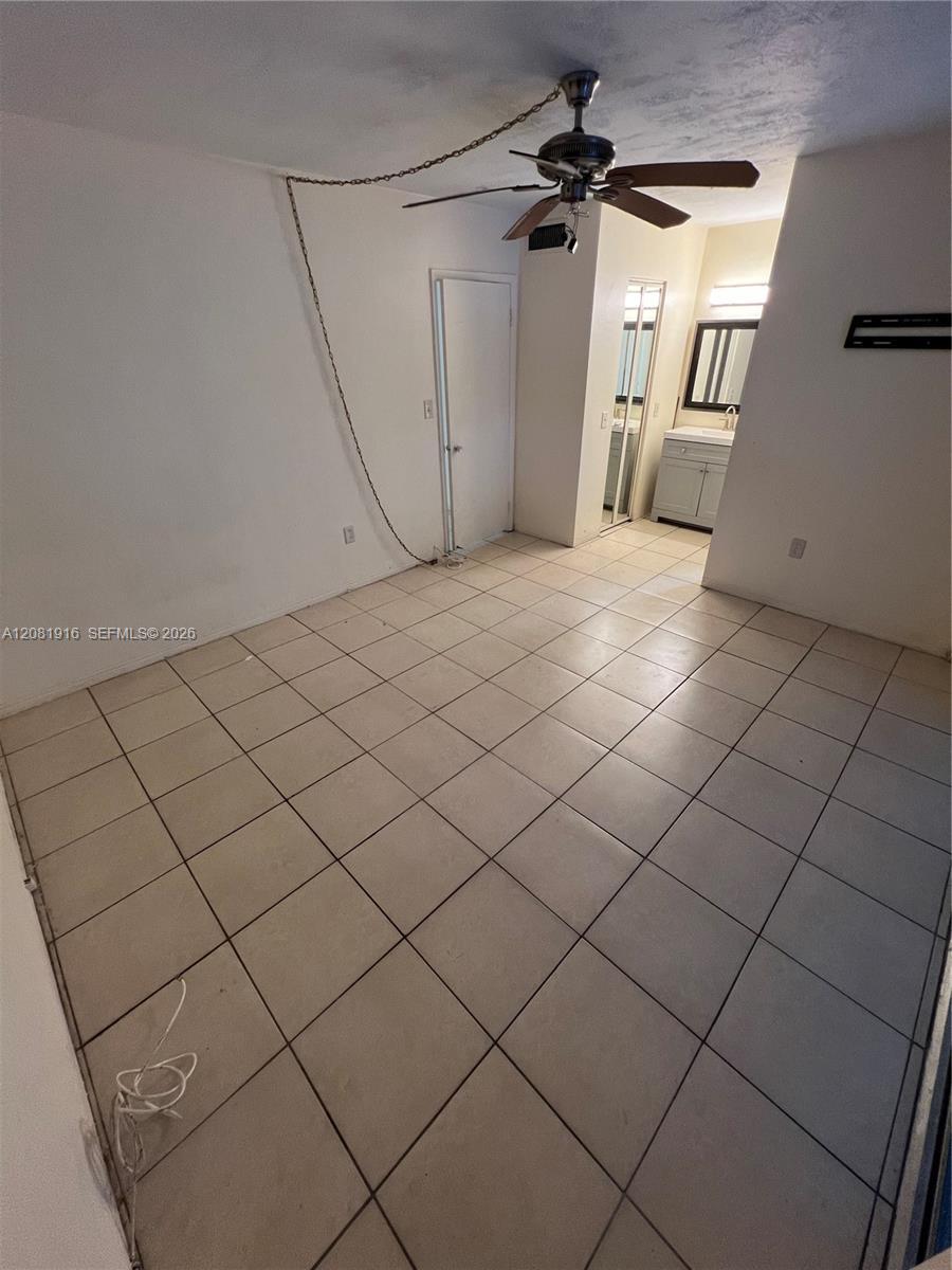 1515 NE 125th Ter # 407, North Miami FL 33161 photo 5
