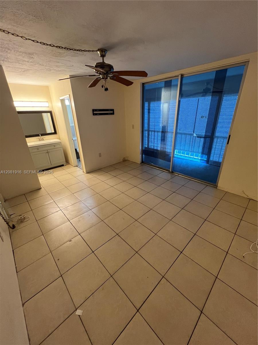 1515 NE 125th Ter # 407, North Miami FL 33161 photo 4