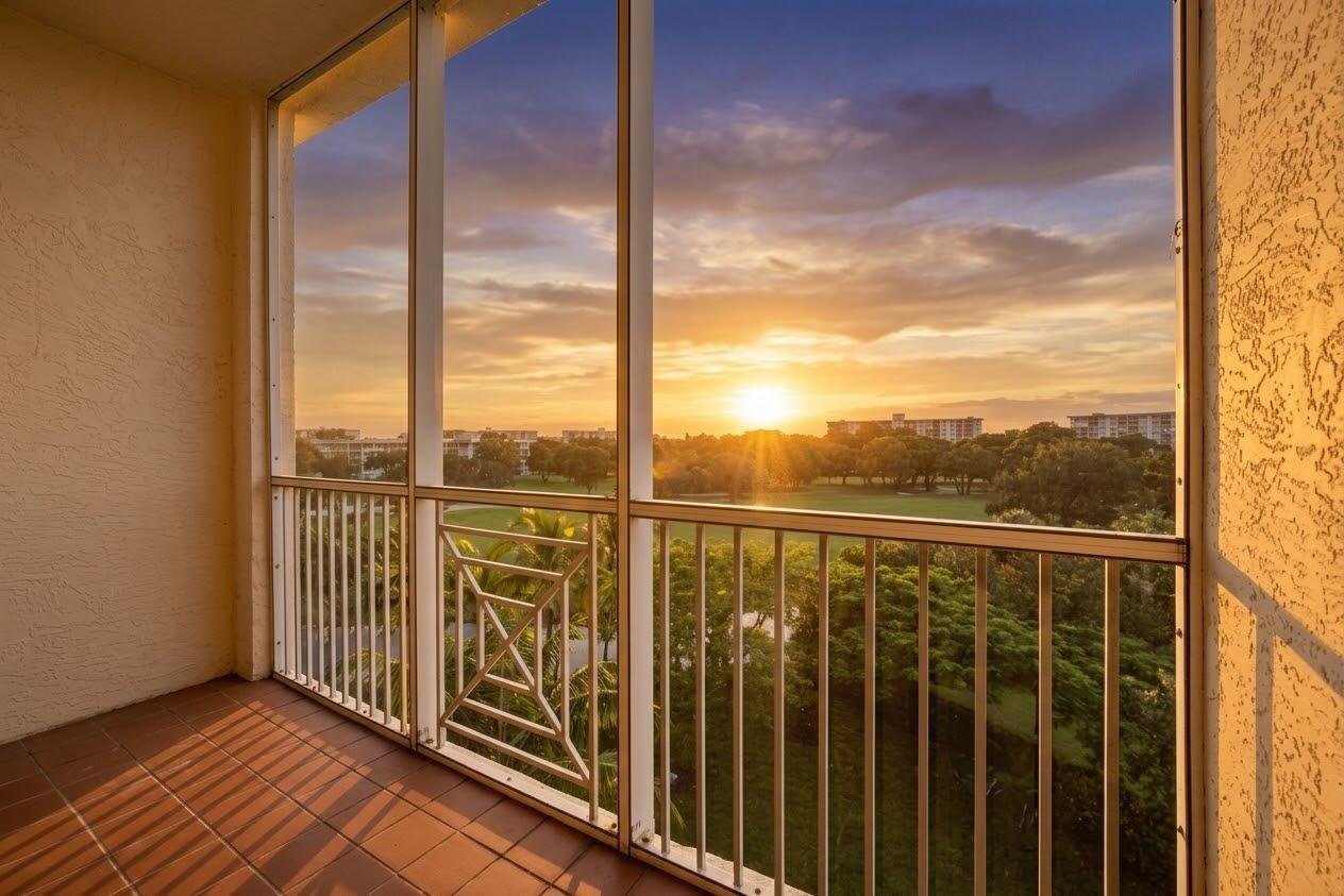 3500 OAKS CLUBHOUSE Drive # 510, Pompano Beach FL 33069 photo 3