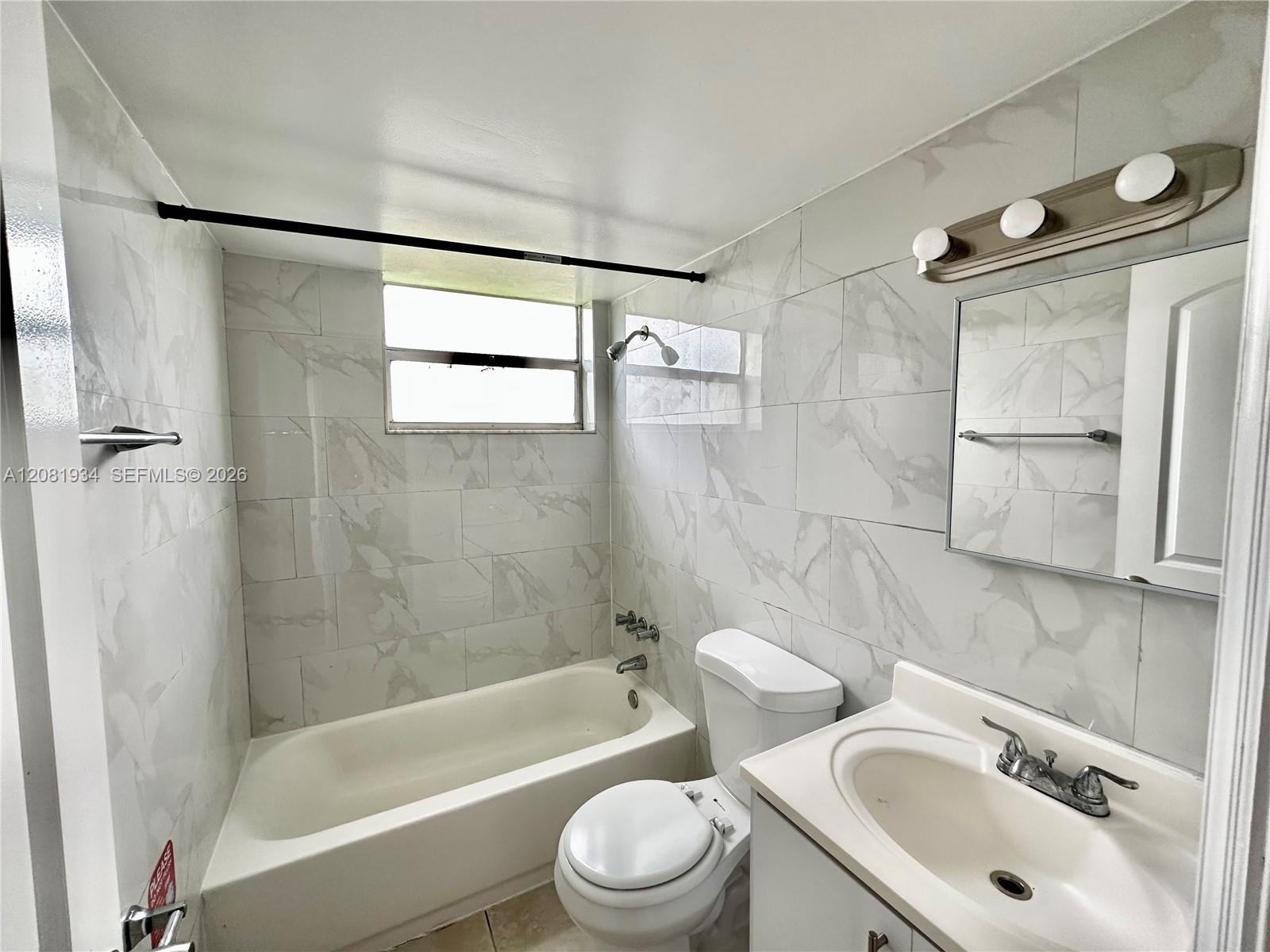 11605 Canal Dr # 8S, North Miami FL 33181 photo 2