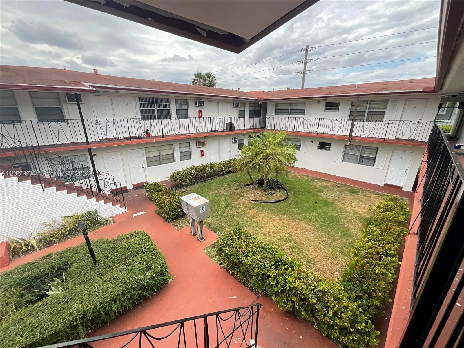 11605 Canal Dr # 8S, North Miami FL 33181 photo 3