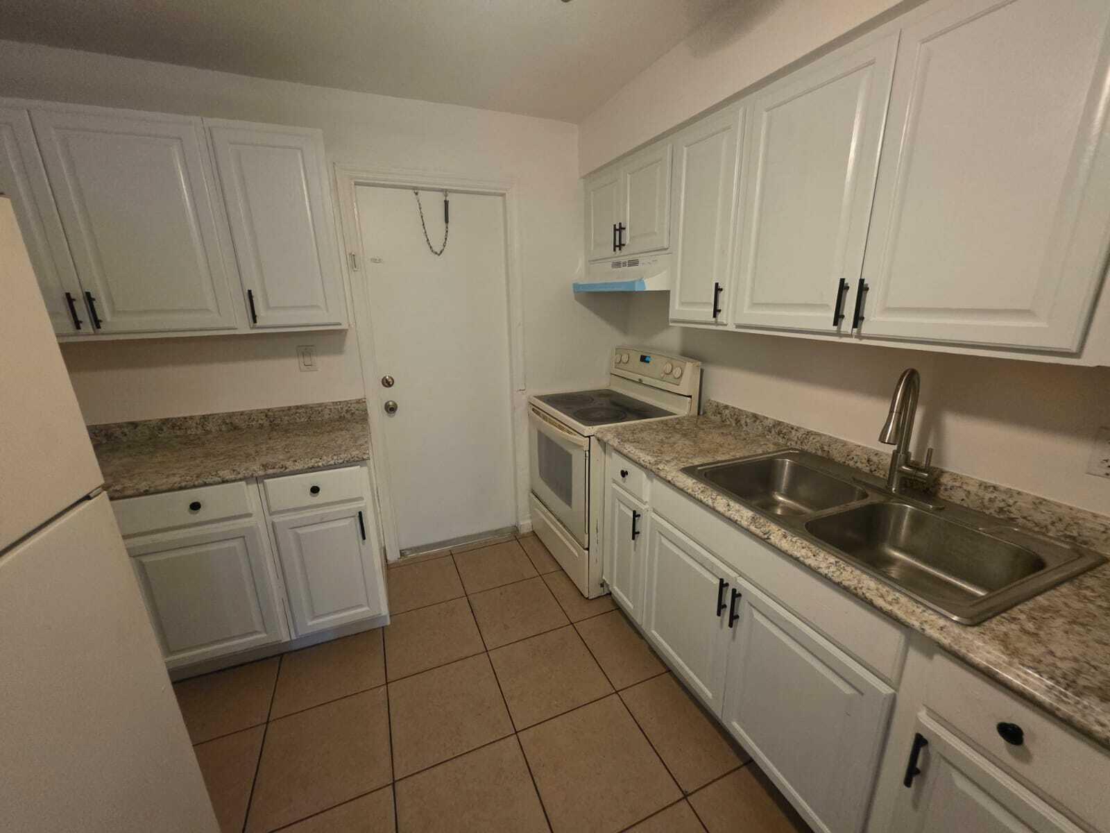 404 NE 4th Street # 1, Pompano Beach FL 33060 photo 5
