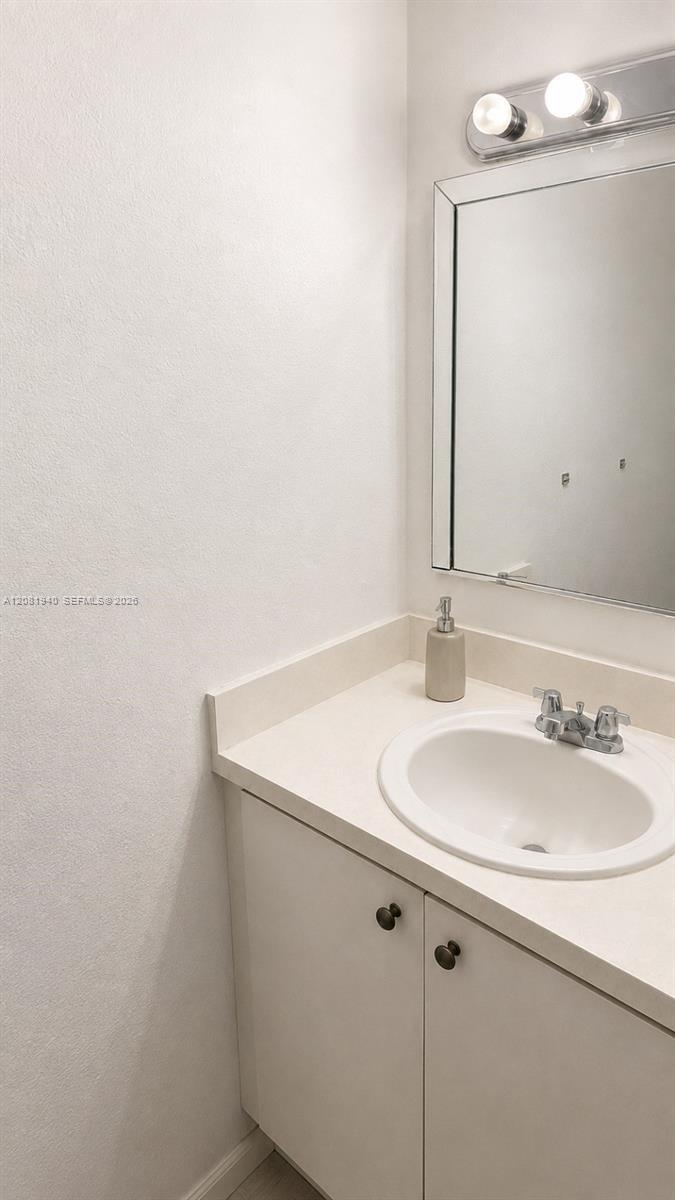 17911 NW 68th Ave # M201, Hialeah FL 33015 photo 2