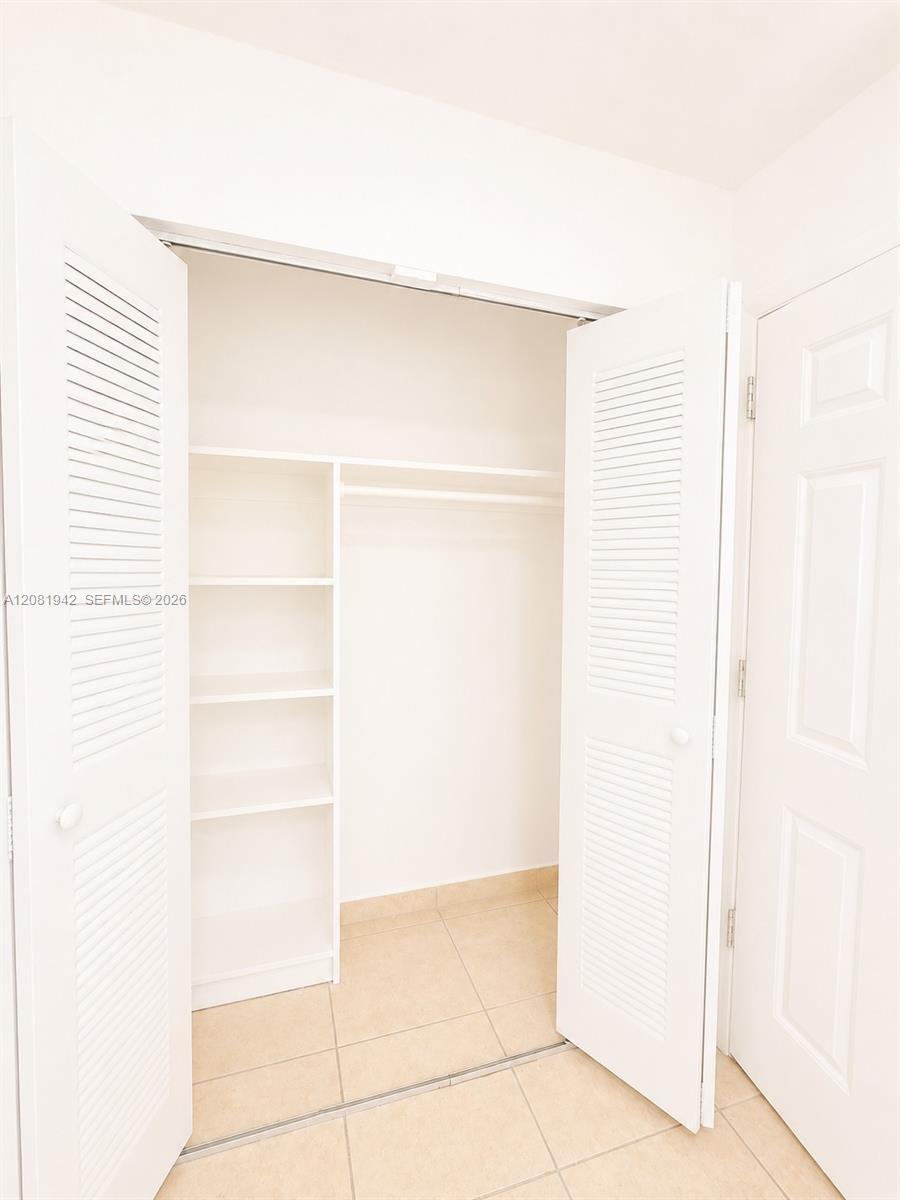6850 W 14th Ct # B17, Hialeah FL 33014 photo 4