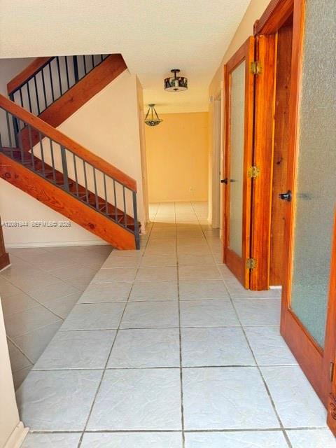 1840 Bayberry Dr, Pembroke Pines FL 33024 photo 4