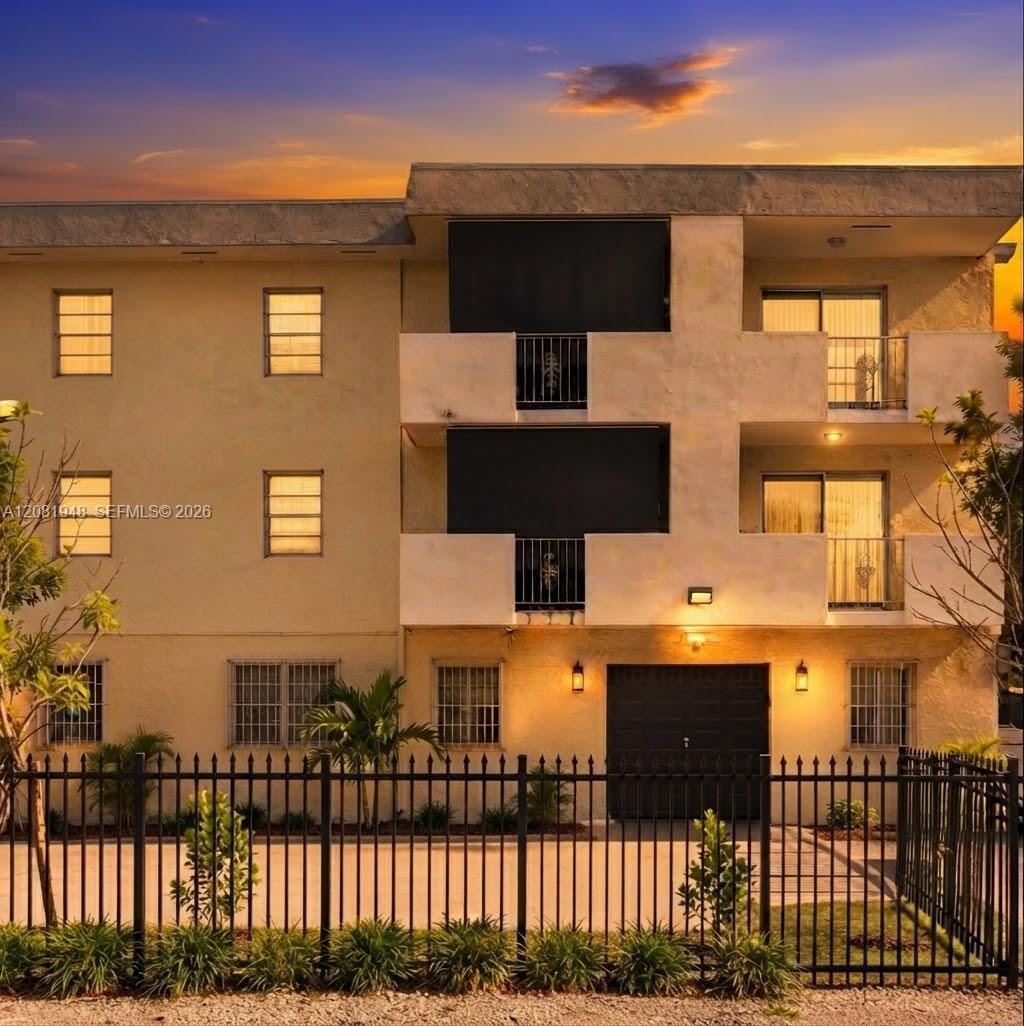 2725 W Okeechobee Rd # 5, Hialeah FL 33010