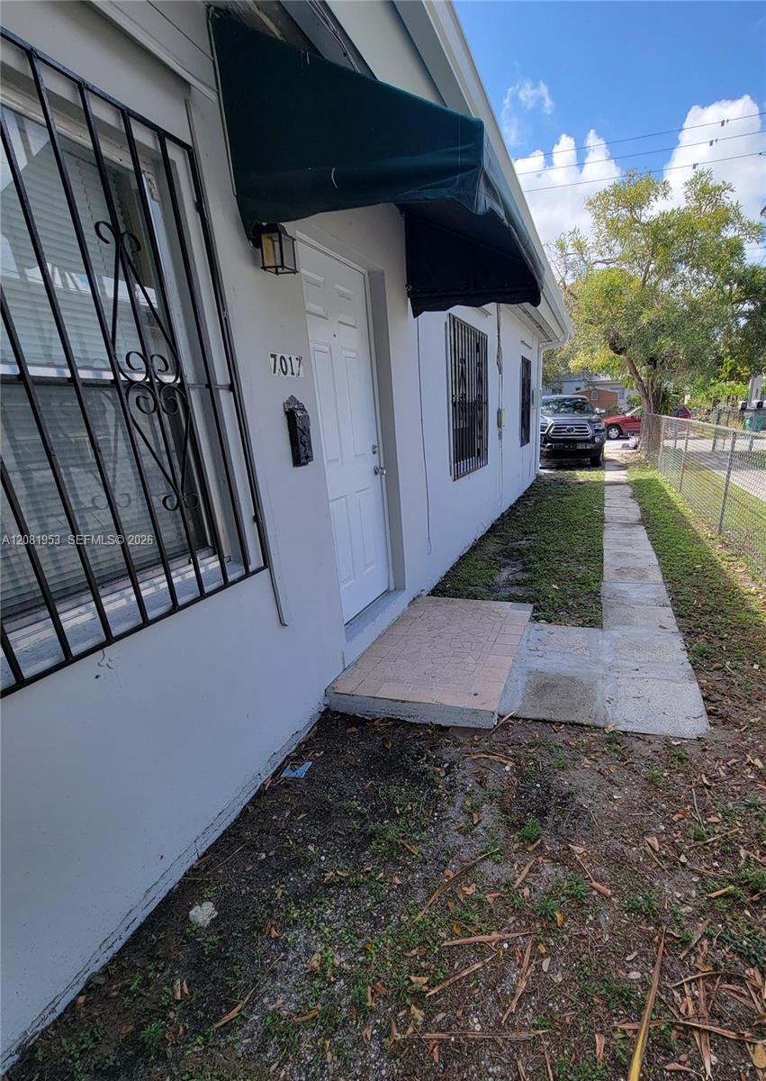 7015 NW 4th Ct # 7017, Miami FL 33150 photo 2