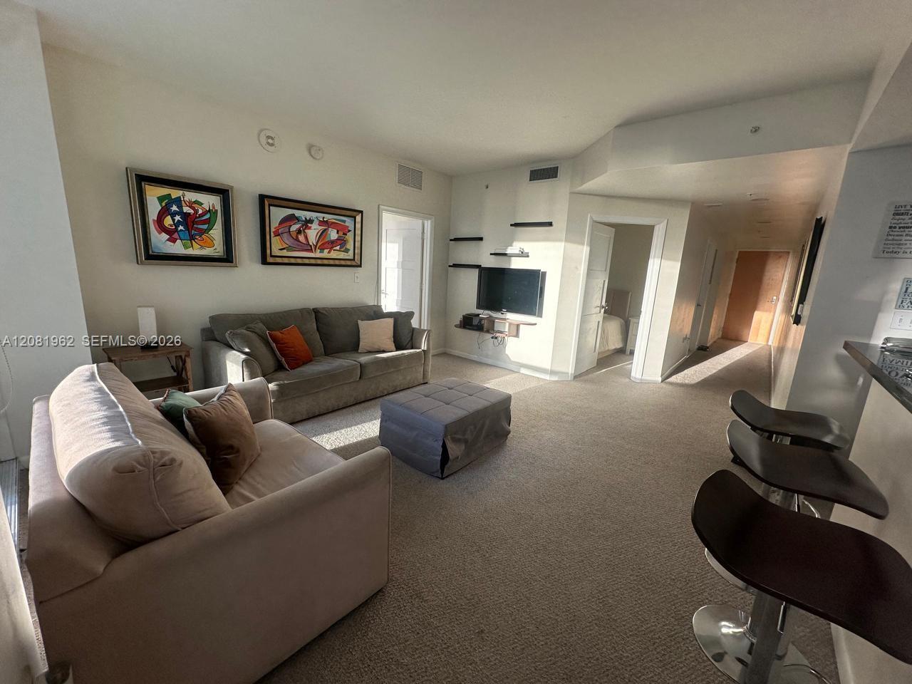 253 NE 2nd St # 1402, Miami FL 33132 photo 3