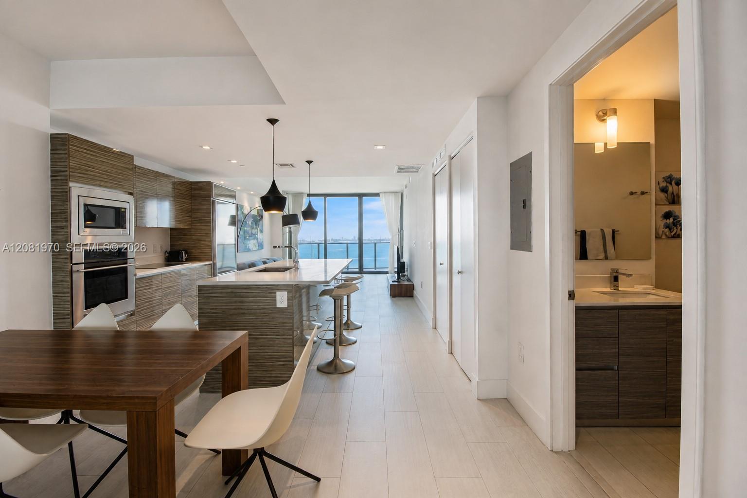 460 NE 28th St # 2806, Miami FL 33137 photo 3
