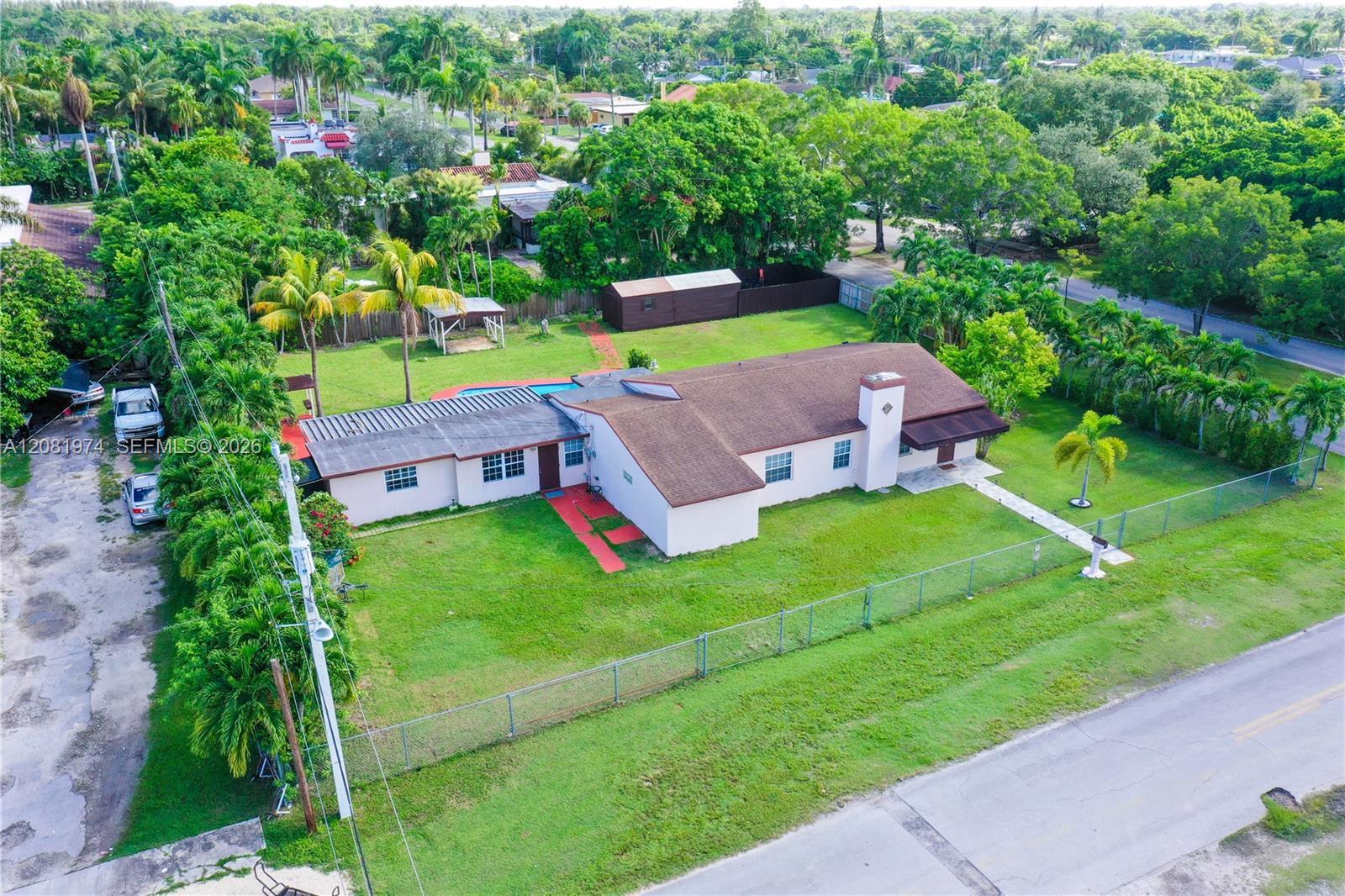 141 NE 14th St, Homestead FL 33030 photo 5