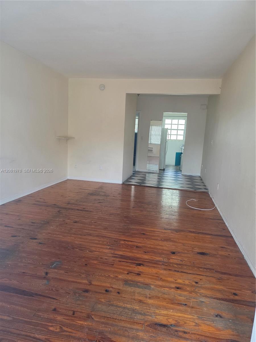 635 8th St # 202, Miami Beach FL 33139