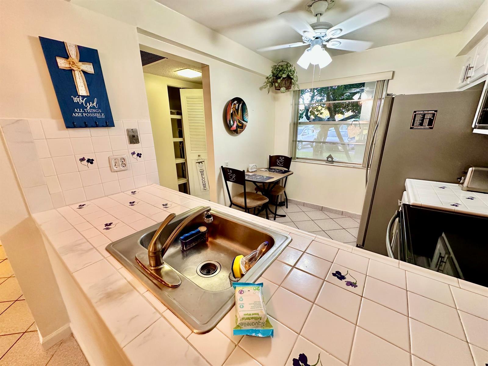 4502 Martinique Way # B1, Coconut Creek FL 33066 photo 4
