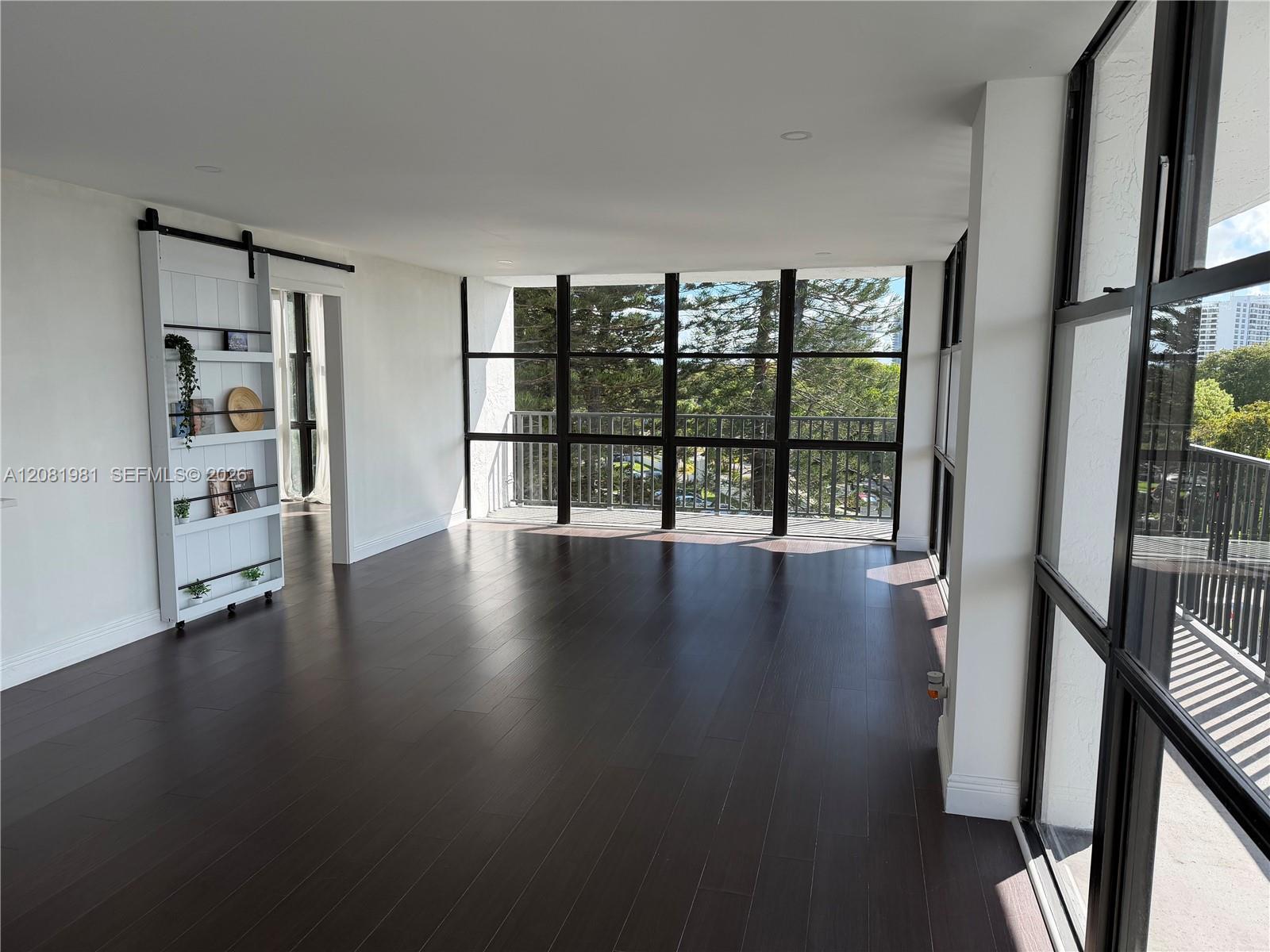 1000 Parkview Dr # 531, Hallandale Beach FL 33009 photo 3