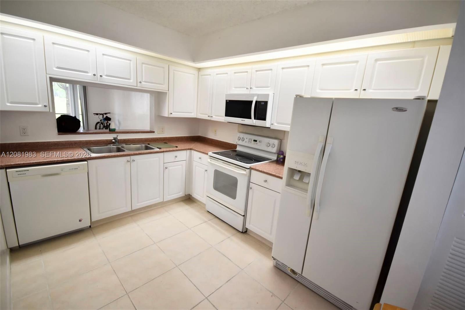 1650 SW 124th Ter # 102D, Pembroke Pines FL 33027 photo 4