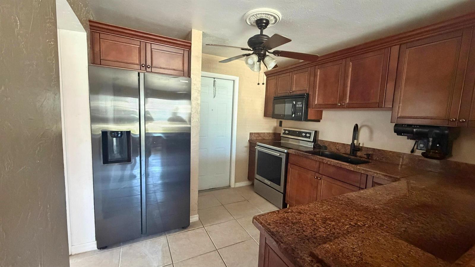 1531 NE 30TH Street, Pompano Beach FL 33064 photo 4