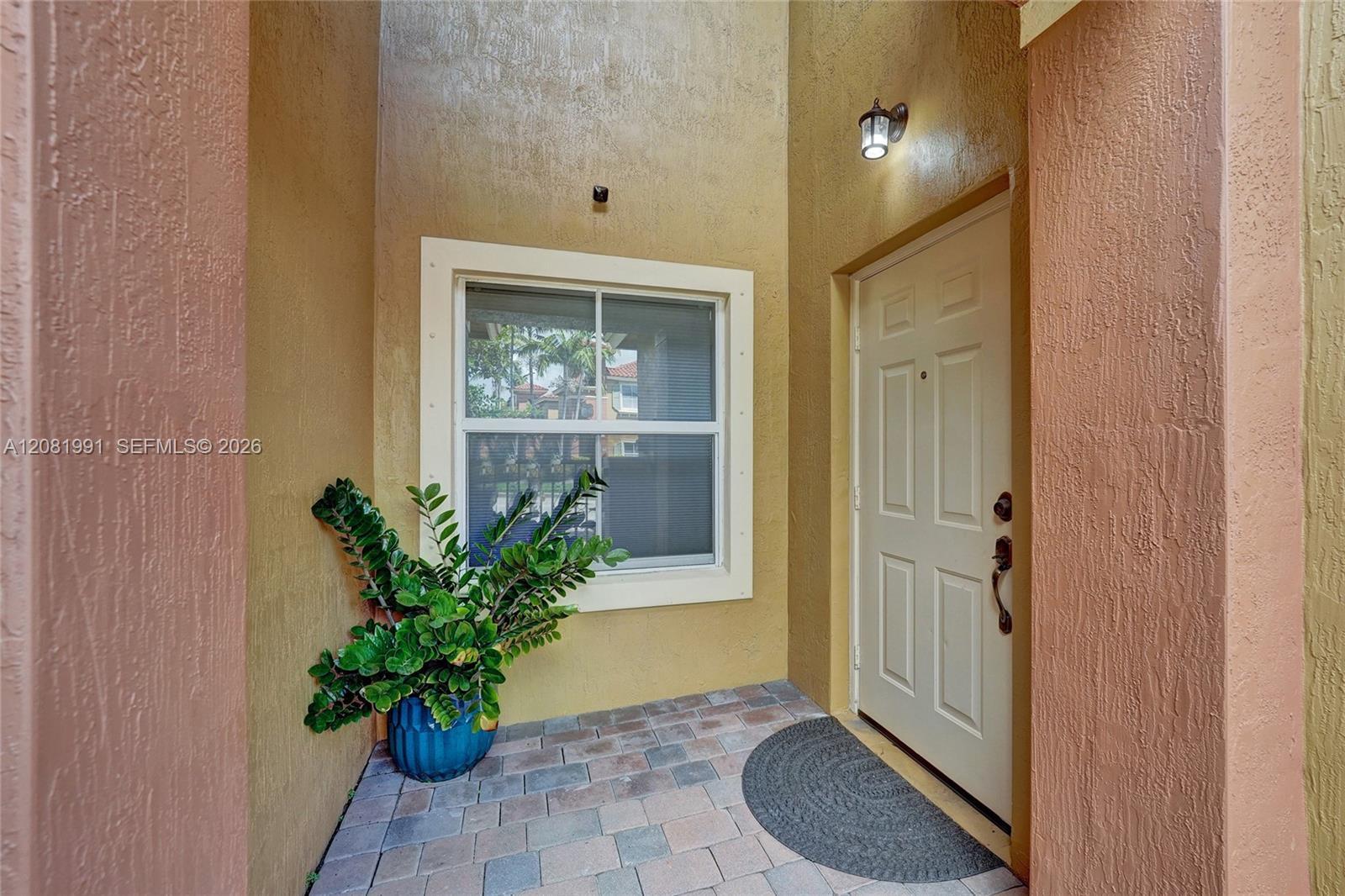 953 SW 143rd Ave, Pembroke Pines FL 33027 photo 3