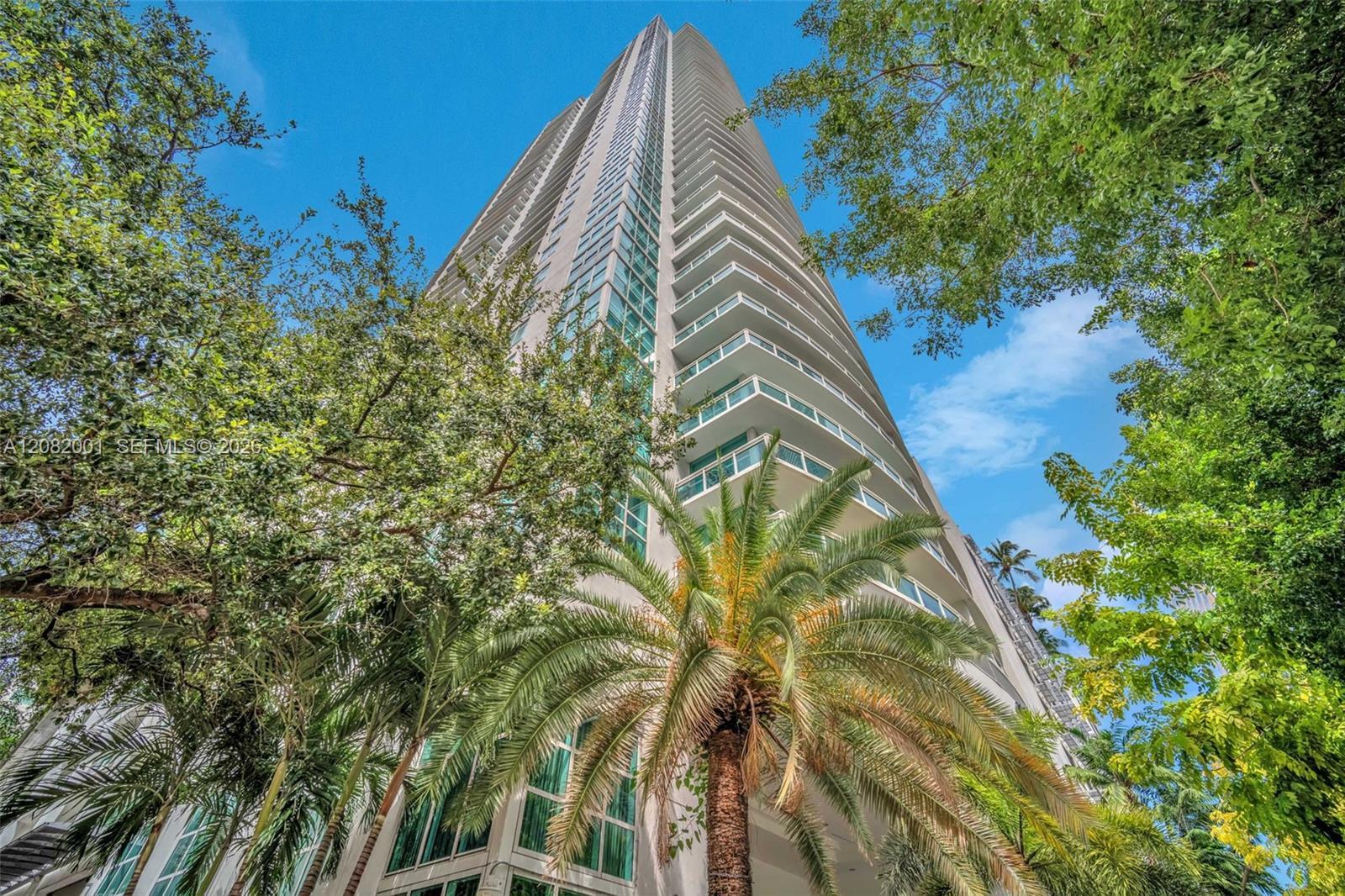 951 Brickell Ave # 2403, Miami FL 33131 photo 3