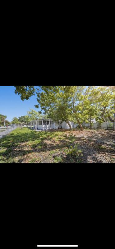 1796 NW 112th Street, Miami FL 33167 photo 2