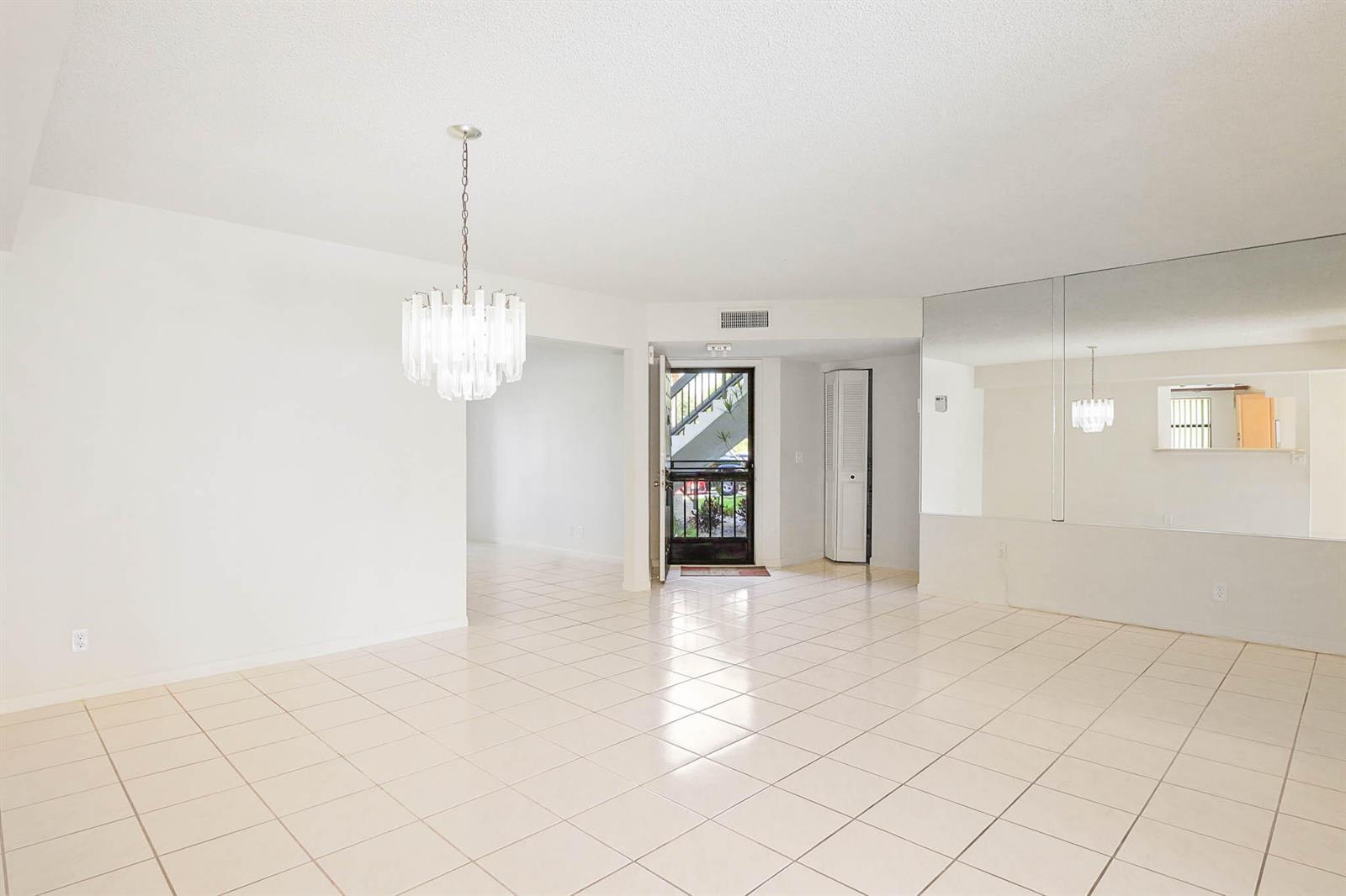 3367 Perimeter Drive, FL 33467 photo 5