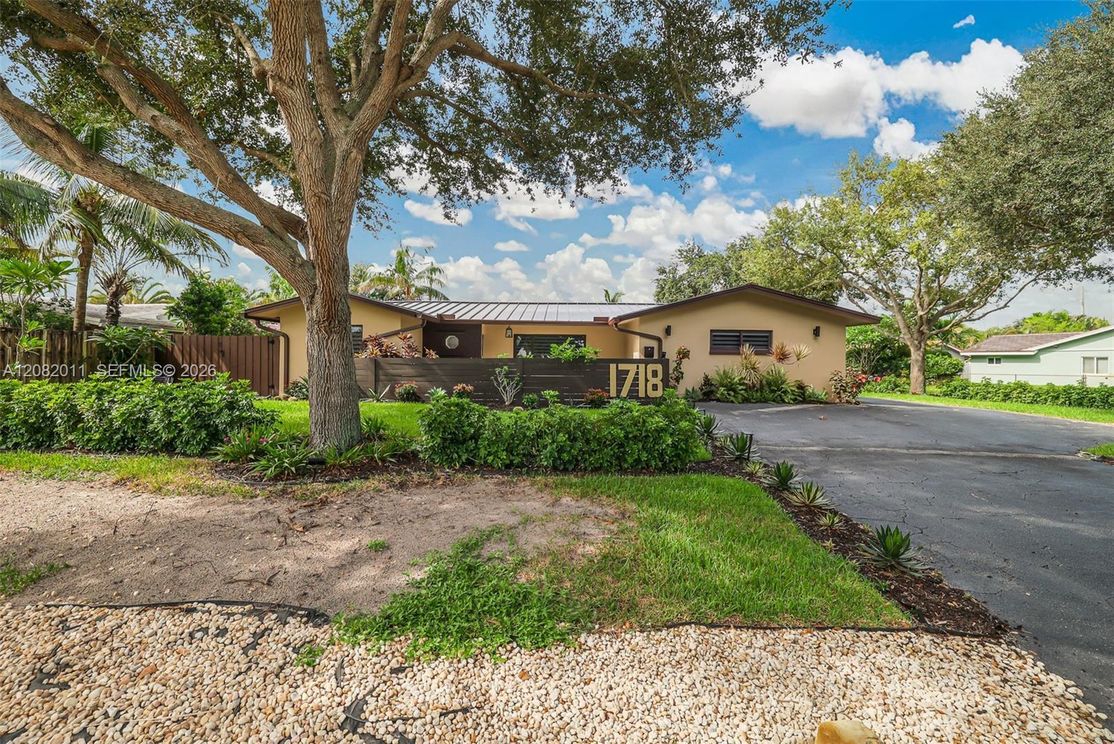 1718 NE 58th St, Fort Lauderdale FL 33334 photo 2