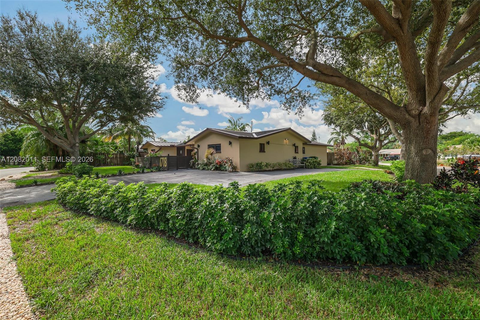 1718 NE 58th St, Fort Lauderdale FL 33334 photo 3