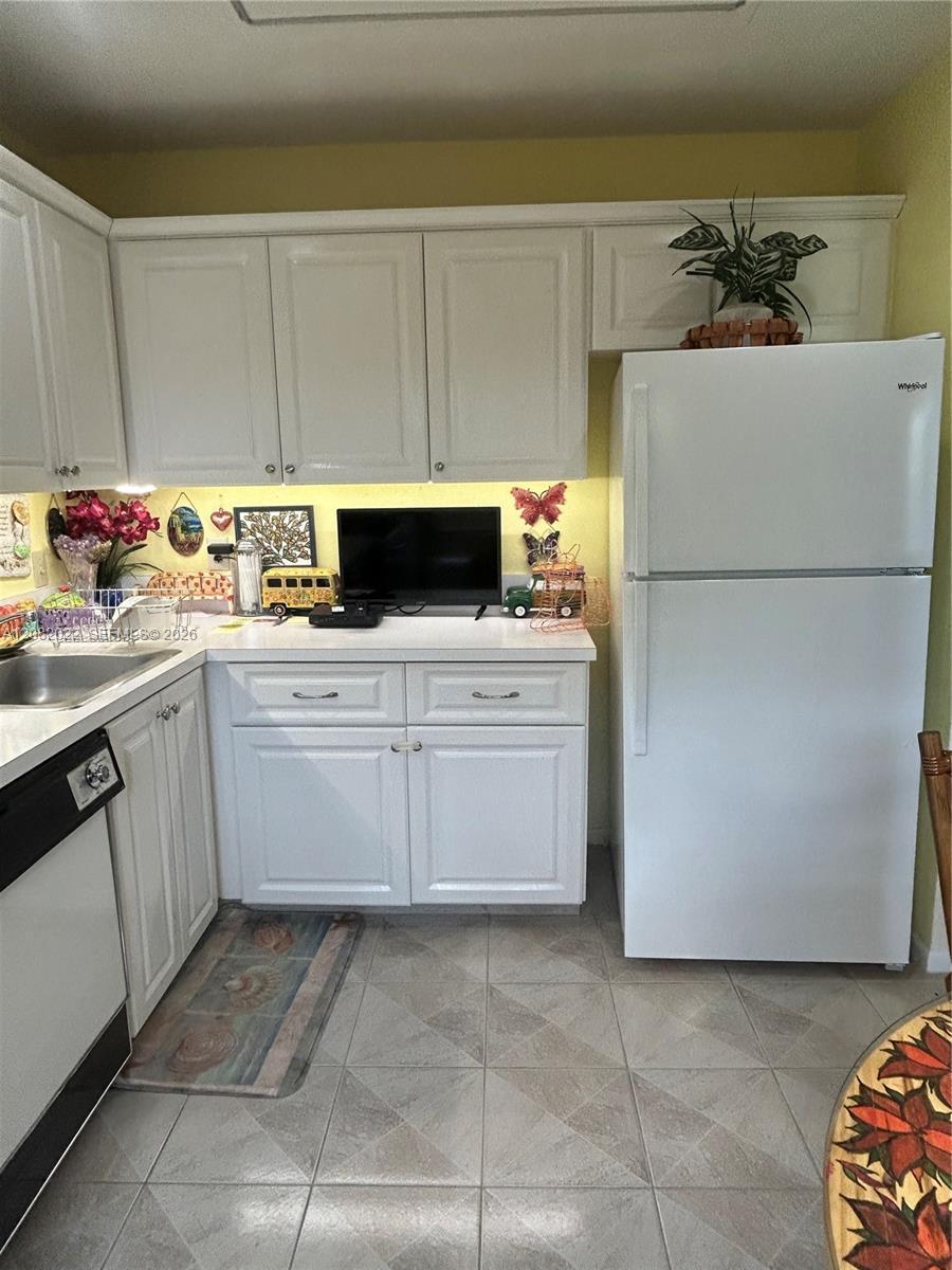 9205 Pecky Cypress Ln # 8F, Boca Raton FL 33428 photo 4