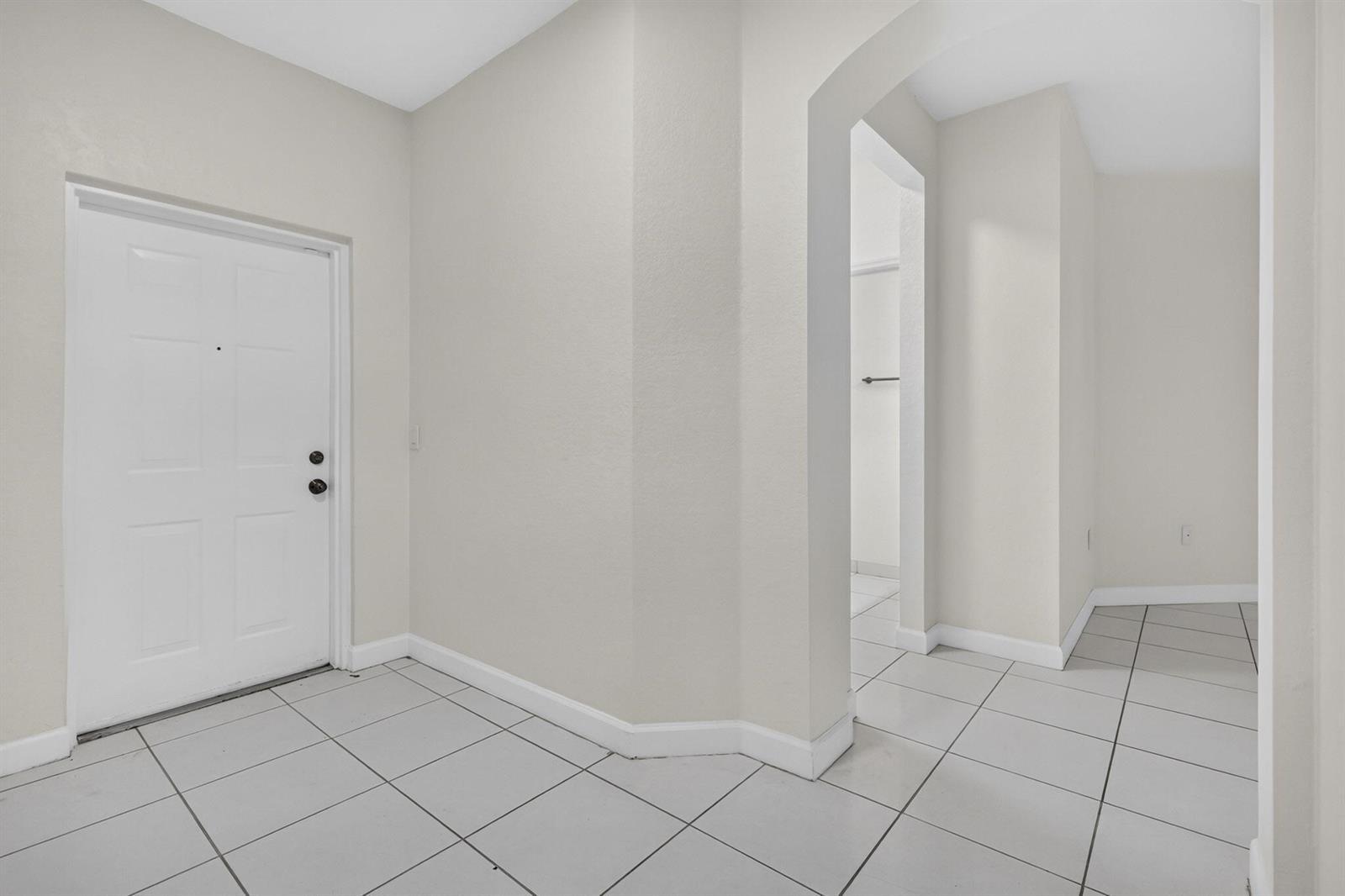 2103 SHOMA Drive # 122, Royal Palm Beach FL 33414 photo 3
