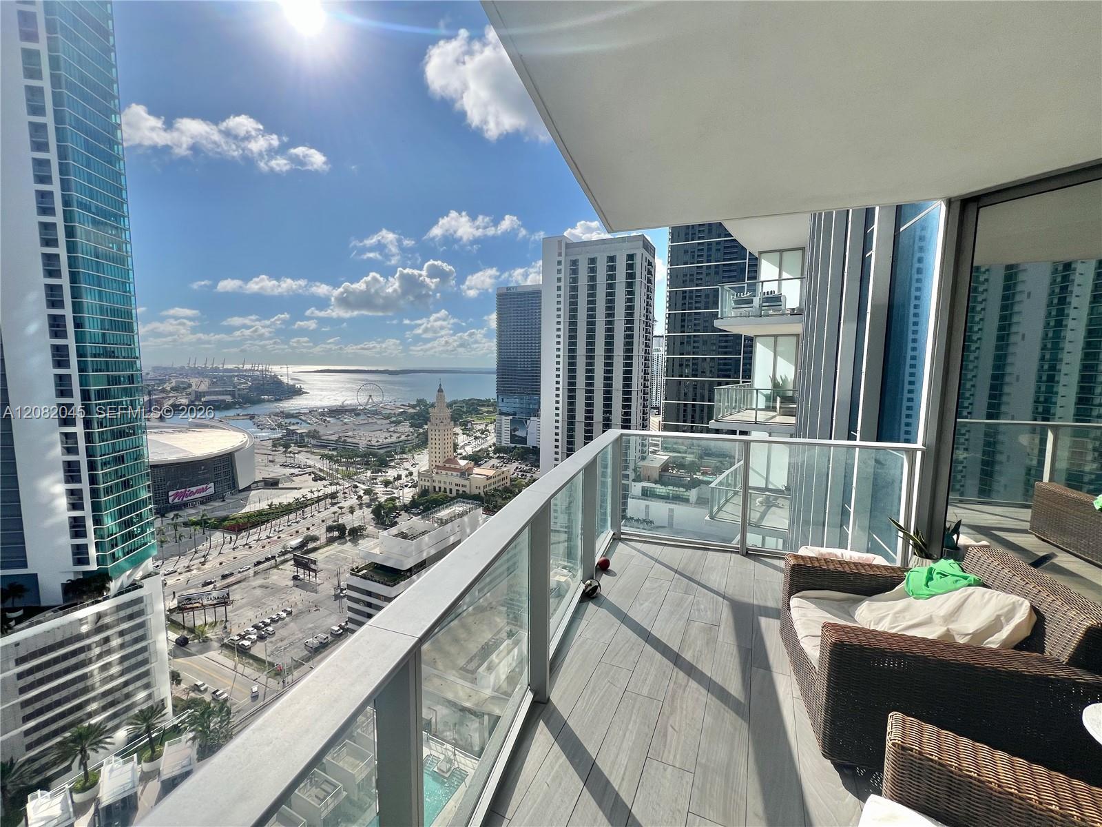 851 NE 1st Ave # 2605, Miami FL 33132