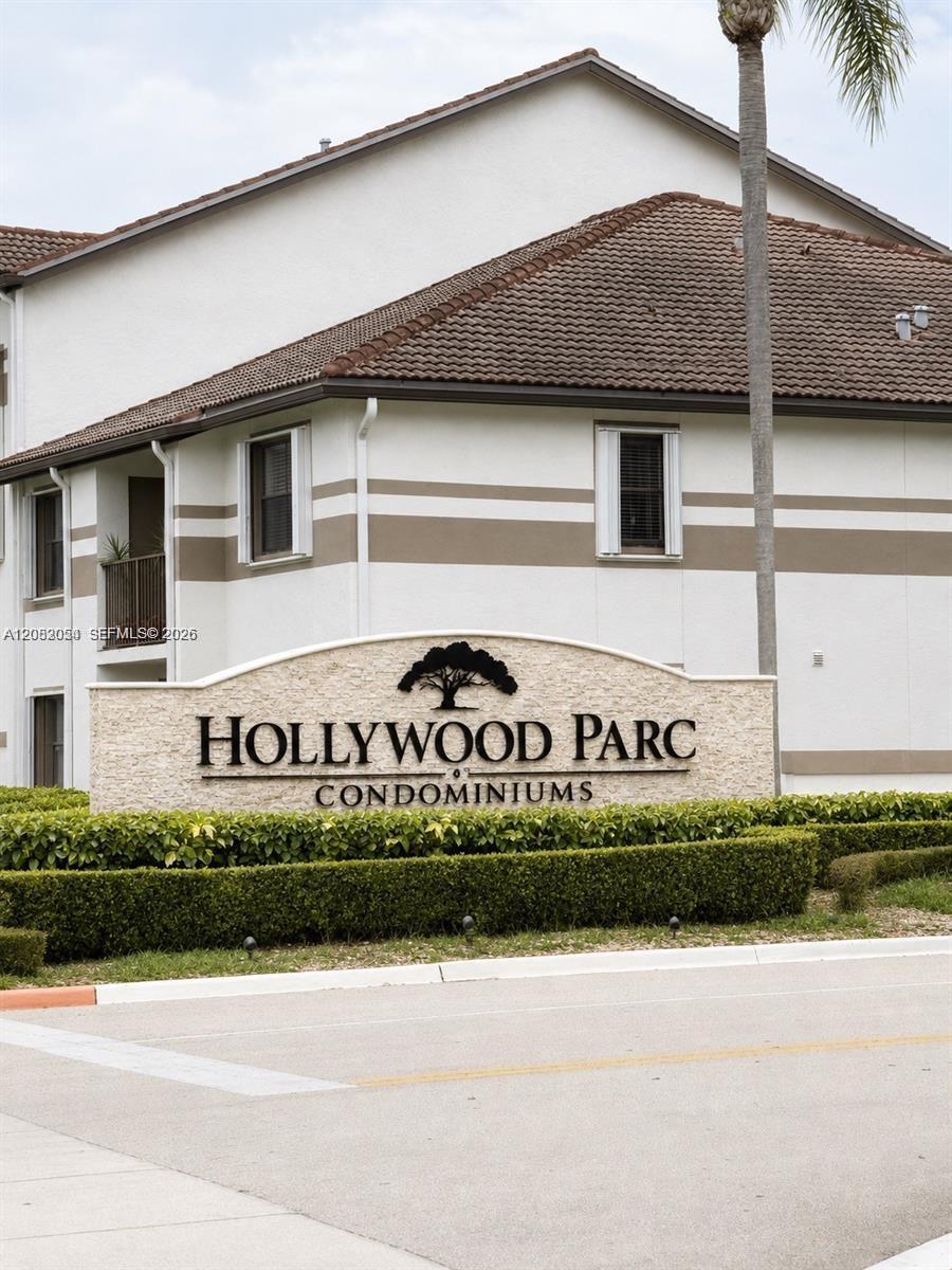 540 S Park Rd # 9, Hollywood FL 33021