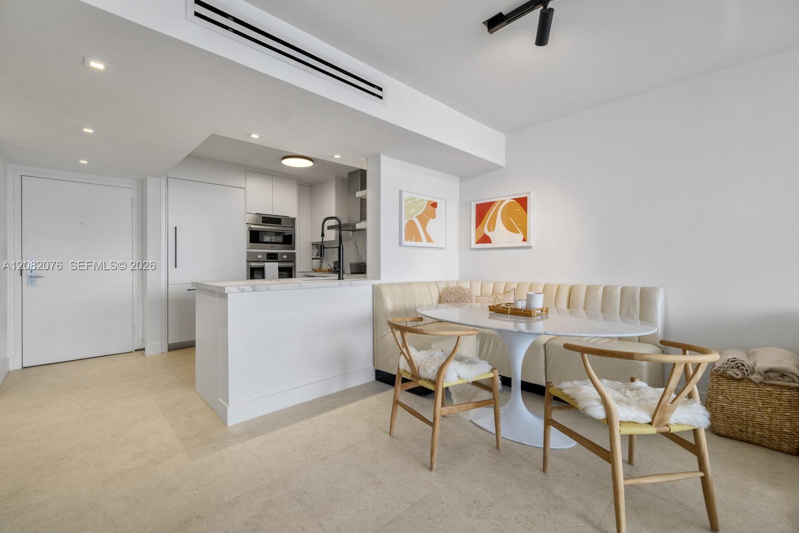 1800 Sunset Harbour Dr # 1210, Miami Beach FL 33139 photo 4