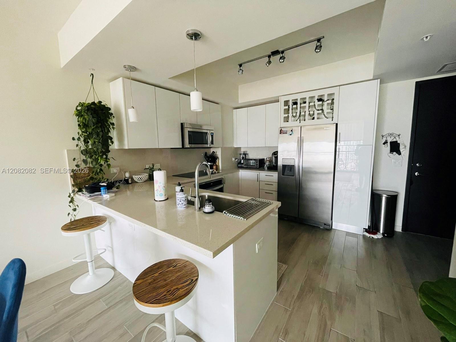 999 SW 1st AVE # 2710, Miami FL 33130 photo 3