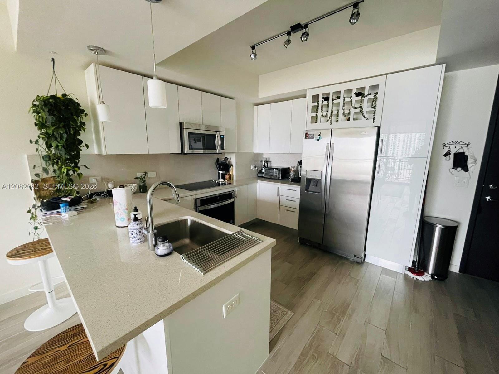 999 SW 1st AVE # 2710, Miami FL 33130 photo 4