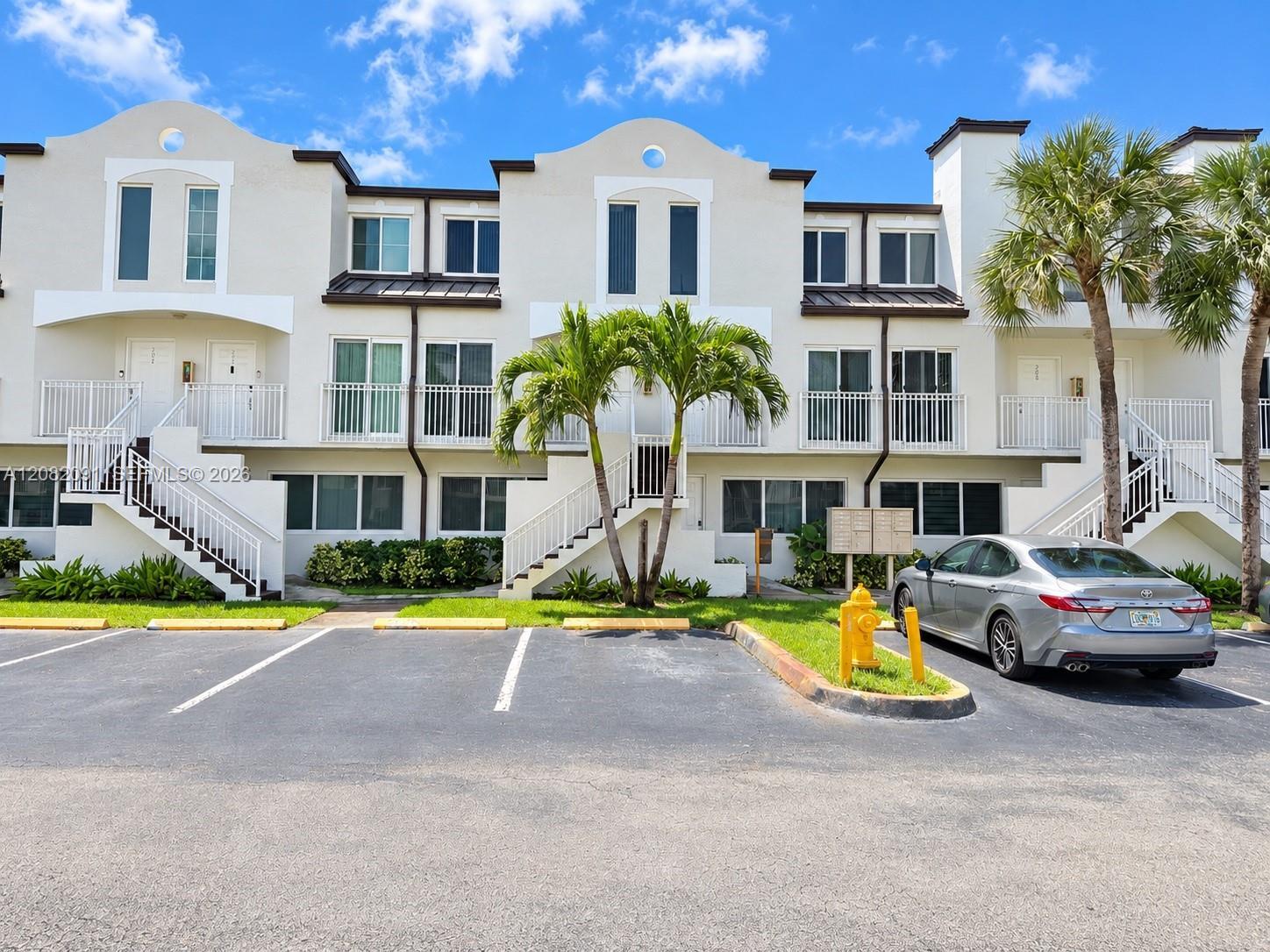 8660 NW 5th Ter # 103, Miami FL 33126
