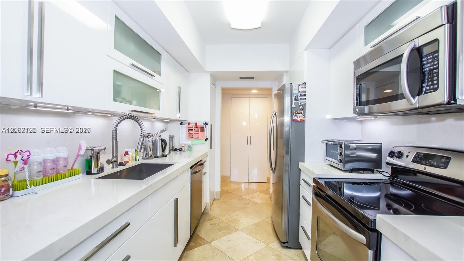 21055 Yacht Club Dr # 510, Aventura FL 33180 photo 5