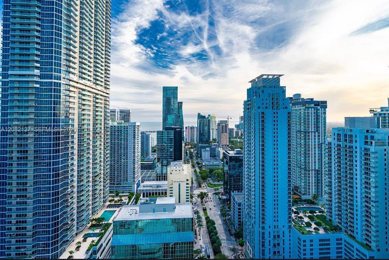 951 Brickell Ave # 4111, Miami FL 33131 photo 3