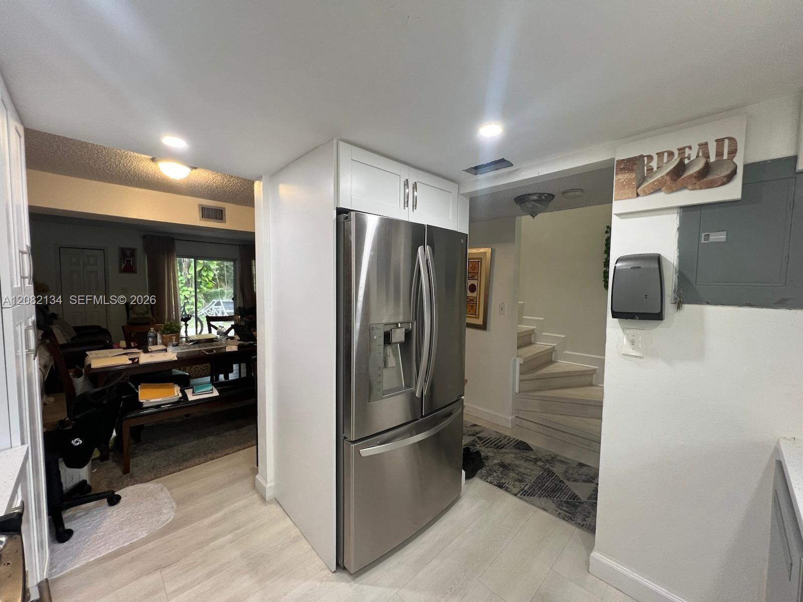 11183 NW 7th St # 104, Miami FL 33172 photo 3
