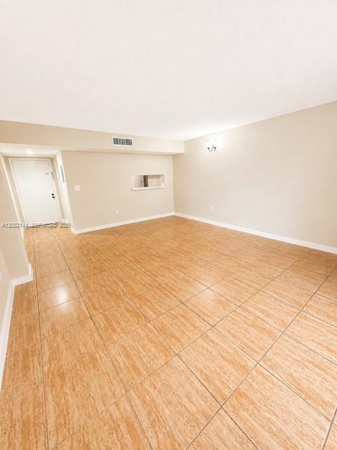8600 SW 133rd Ave Rd # 305, Miami FL 33183 photo 2