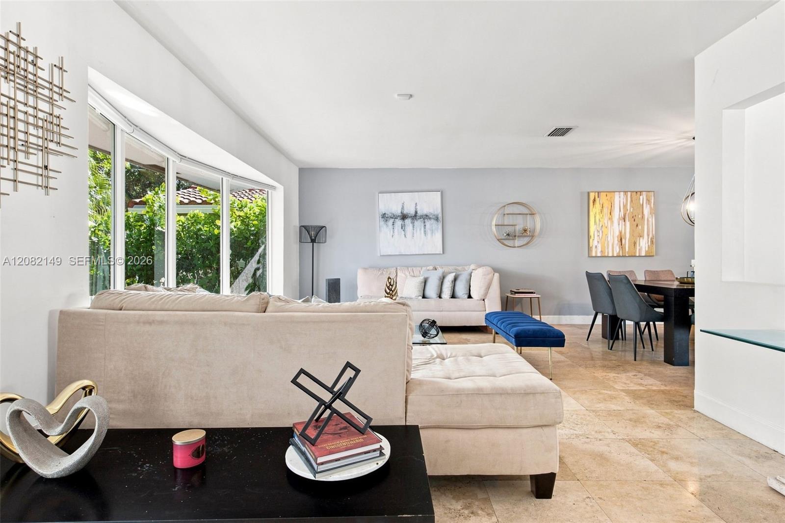 1103 Washington St, Hollywood FL 33019 photo 5