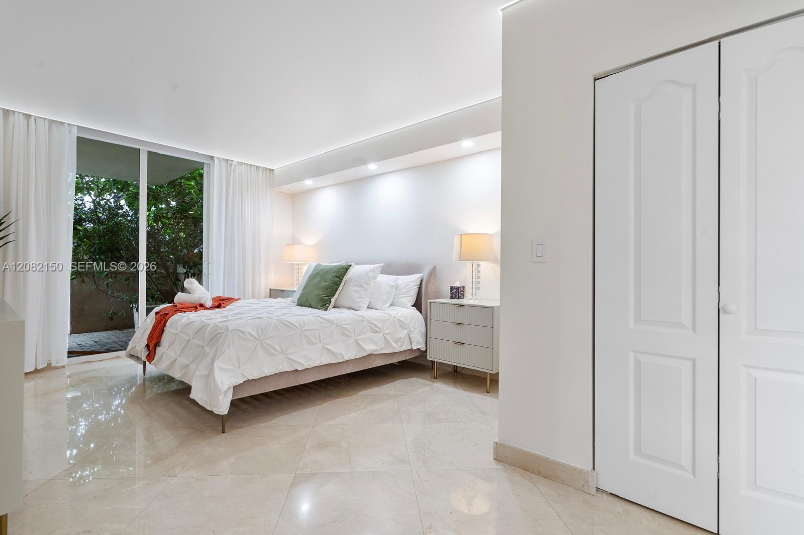 17555 Atlantic Blvd # 508, Sunny Isles Beach FL 33160 photo 3