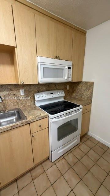 6070 W 18th Ave # 306, Hialeah FL 33012 photo 4