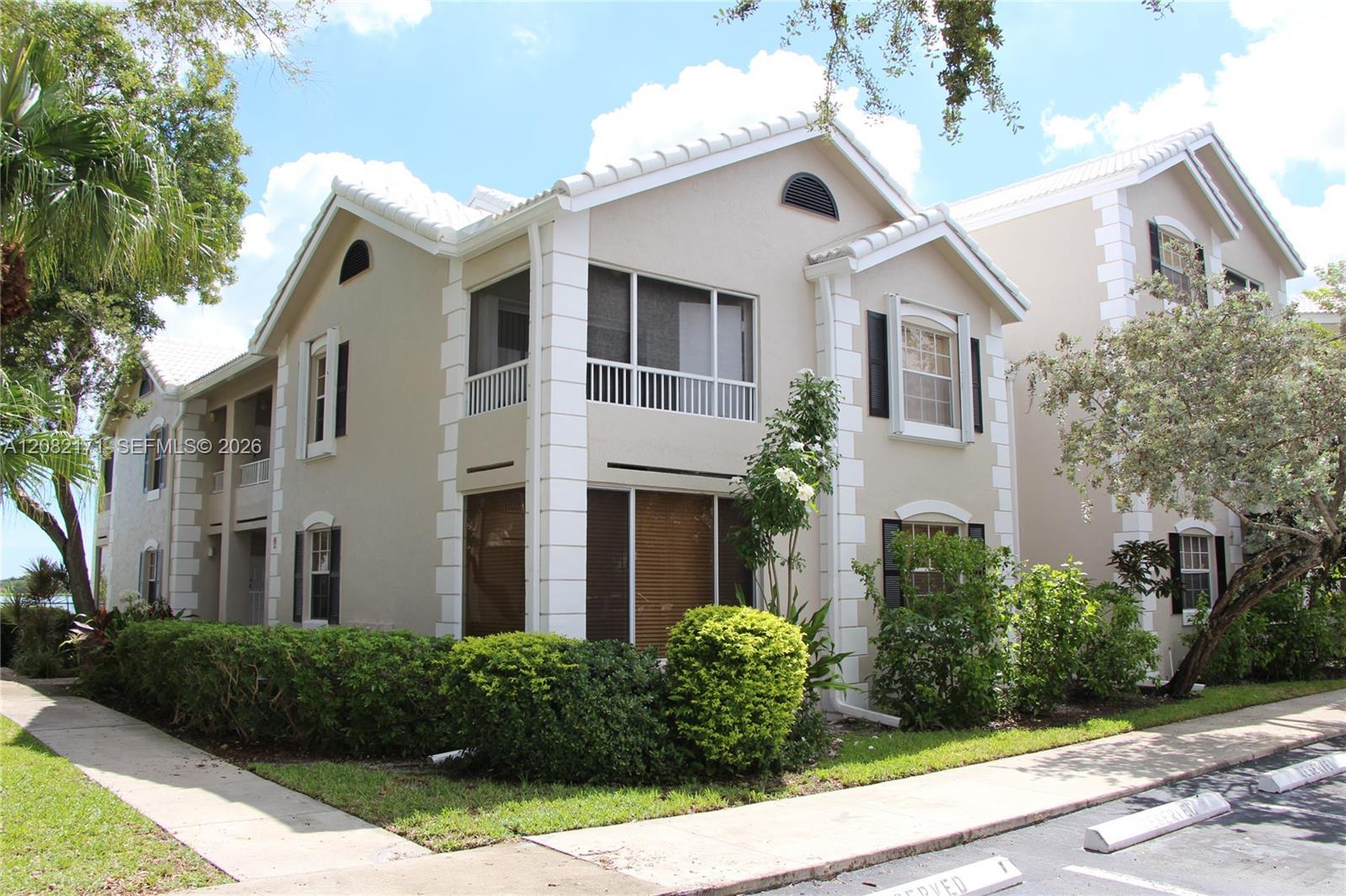 2890 N Oakland Forest Dr # 204, Oakland Park FL 33309 photo 2